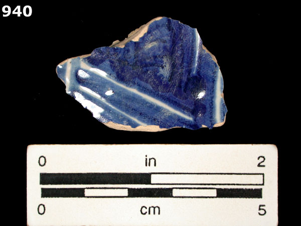 SAN AGUSTIN BLUE ON WHITE specimen 940 