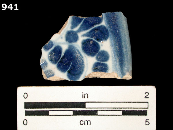 SAN AGUSTIN BLUE ON WHITE specimen 941 