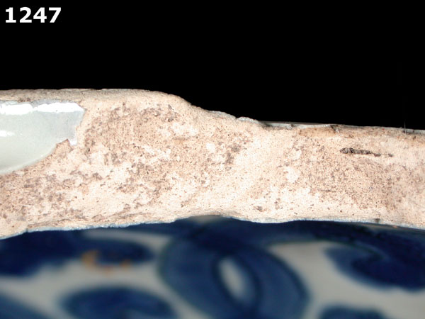 SAN AGUSTIN BLUE ON WHITE specimen 1247 side view