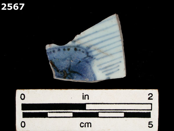 PORCELAIN, MING BLUE ON WHITE specimen 2567 