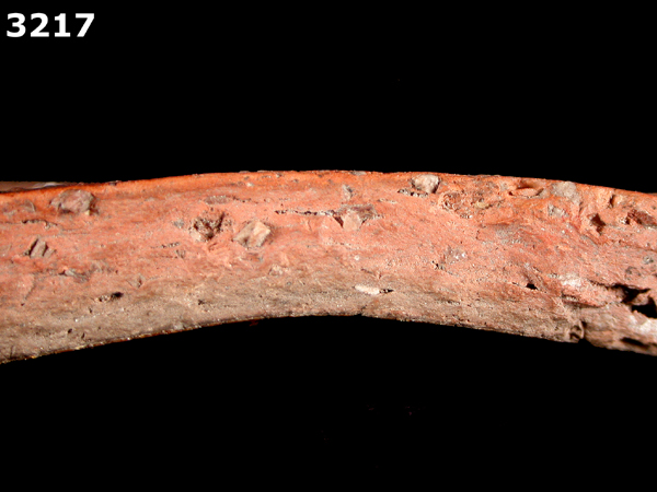 NORTH DEVON GRAVEL TEMPERED WARE specimen 3217 side view