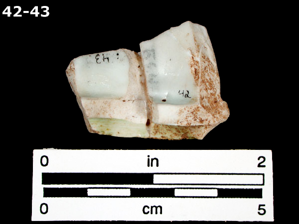 PORCELAIN, MING POLYCHROME specimen 42 rear view