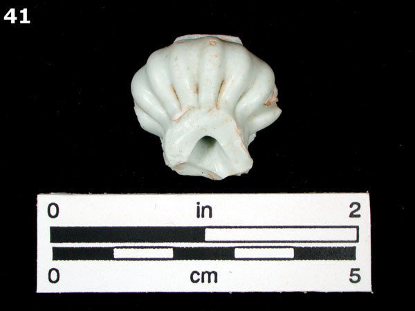PORCELAIN, MING POLYCHROME specimen 41 front view