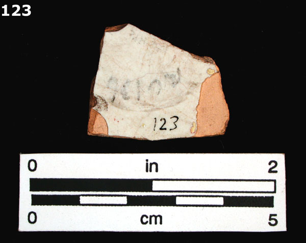 FAIENCE, SEINE POLYCHROME specimen 123 rear view