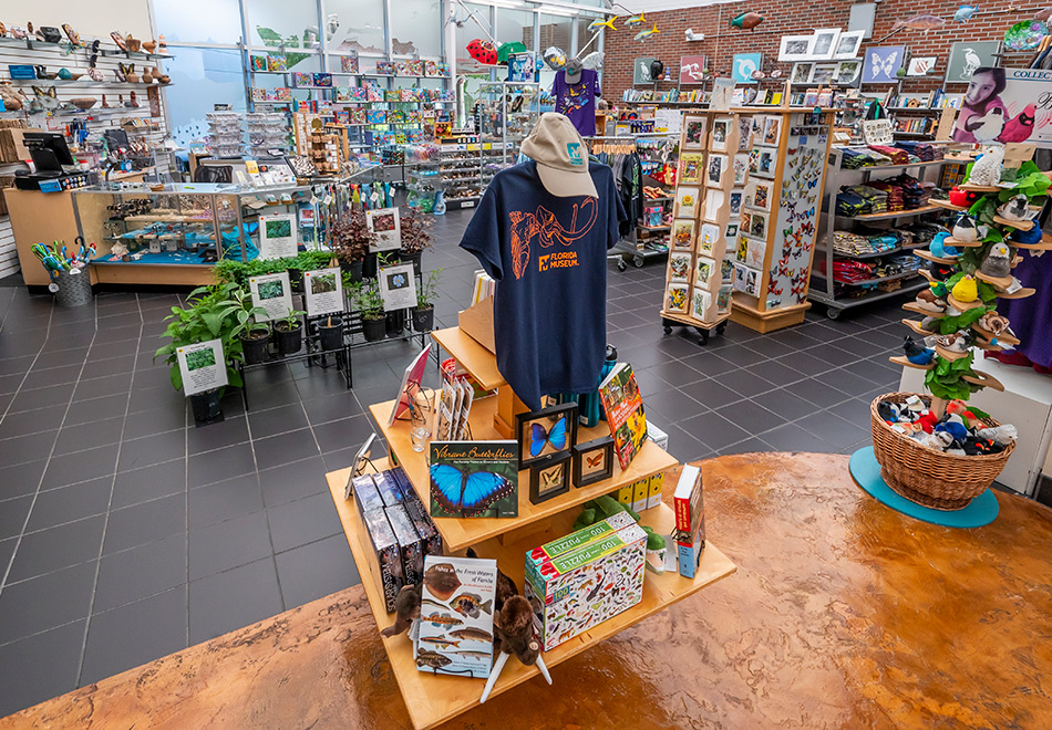 wide view of entrance to the museum gift shop