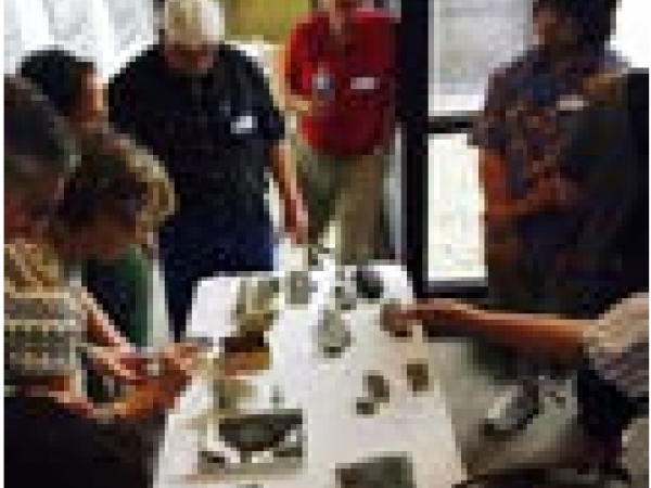 Attendees participating in the ‘Biostratinomy and Taphonomy’ breakout session