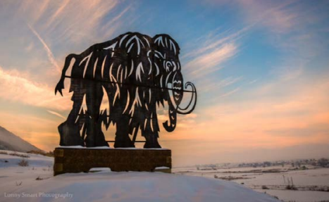 Welded mammoth sculpture. Photo courtesy of Lonny Smart