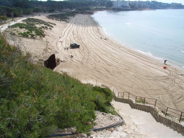 Llarga beach, Spain