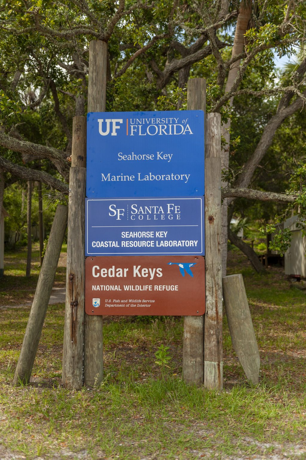 Seahorse Key Marine Laboratory sign.