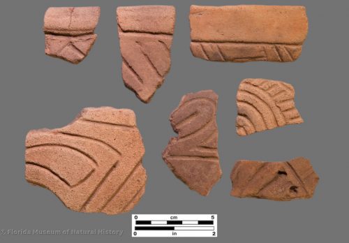7 sherds of curvilinear incised potter