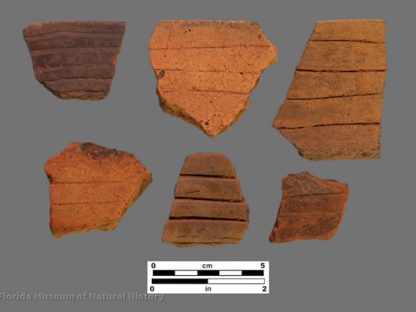 6 sherds with incised banding