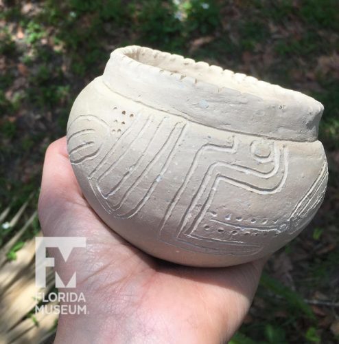 bowl with line decoration