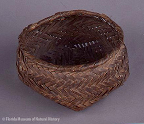 Figure 1: Basket, Seminole, cane, 4/4 twill, circa 1830s, 7 x 11.2 cm. Donated by Mr. and Mrs. Mims Mattair (72-29-H307).