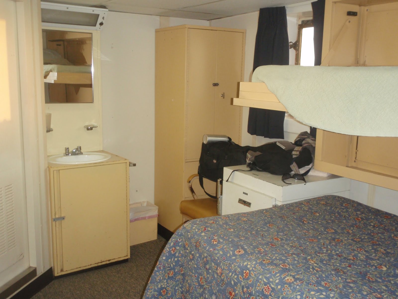 Jenna and Mandy's bedroom on the boat