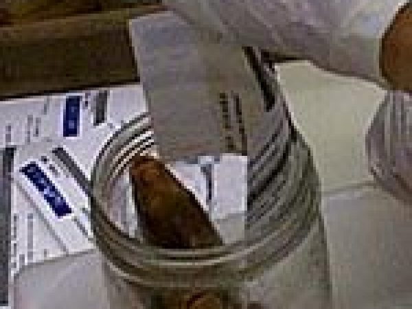 specimen jar getting a label