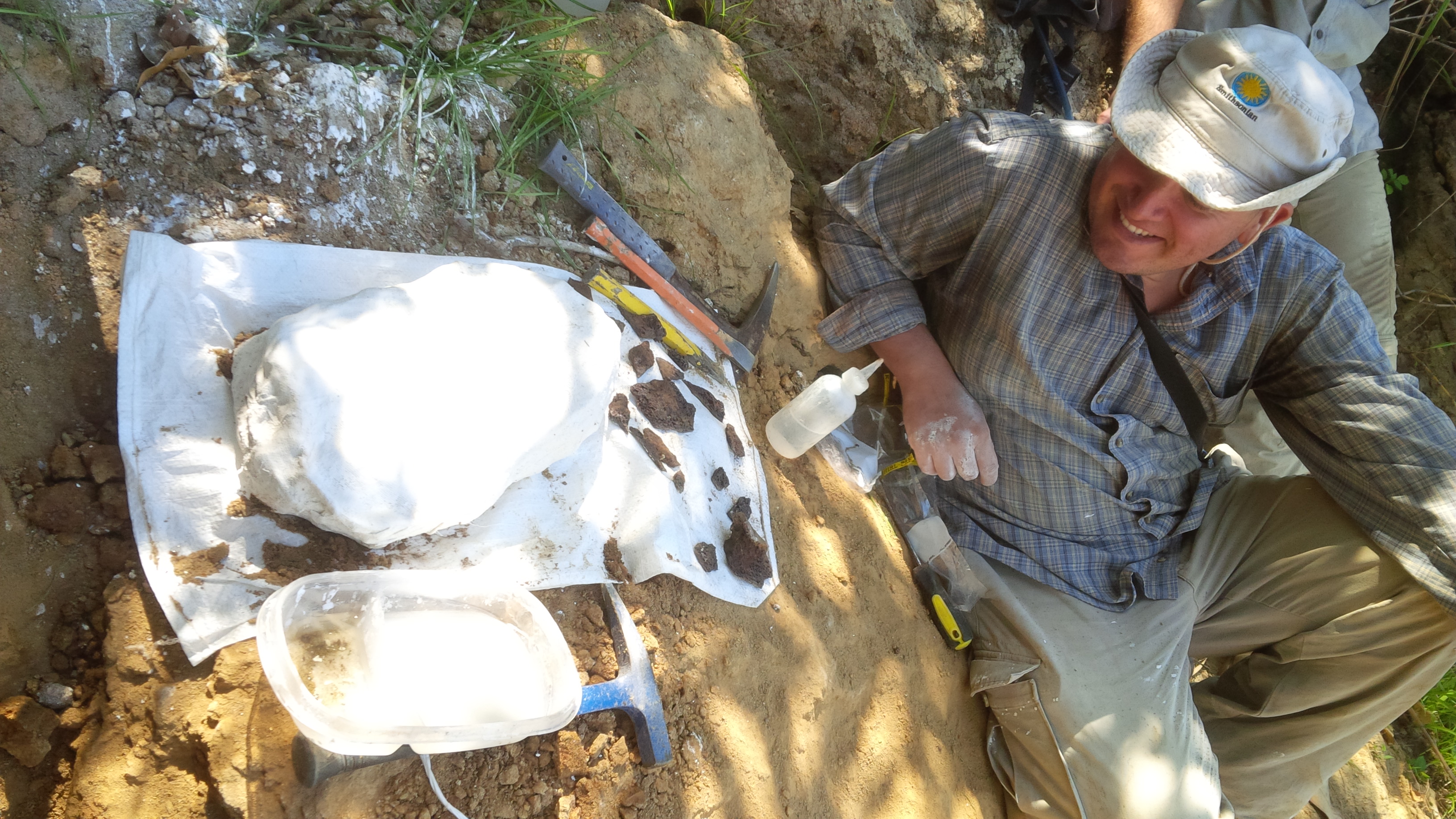 Jorge Moreno-Bernal admiring his discovery.