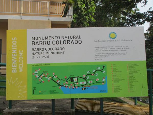 Monumento Natural Barro Colorado sign