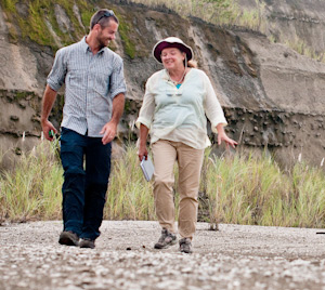 Jason Tovani and Jill Madden at Gatun Formation. © Photo by Robert Hoffman, Science Educator at Pajaro Valley High School - Santa Cruz, CA.