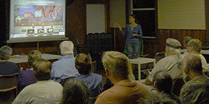 Luz Helena Oviedo during her talk at the Fossil Club of Lee County, Florida. © Photo by Aldo Rincon.