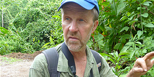 David Steadman in the Pearl Islands. © Photo by Andy Kilmer.