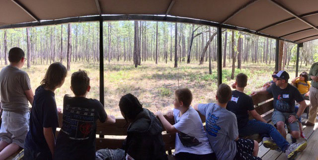 students exploring the ordway swisher biological station