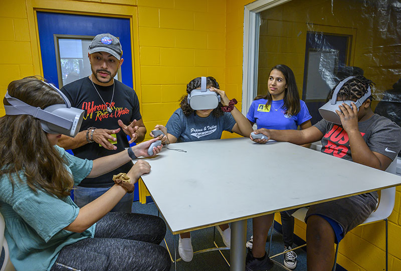 pimentel leads virtual reality simulation