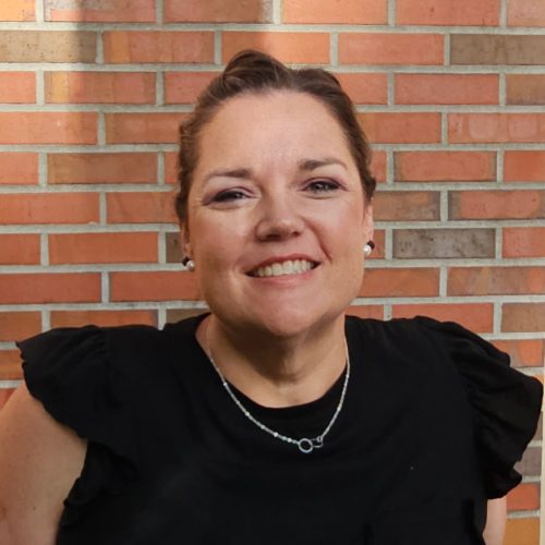 Jenna Freeland headshot